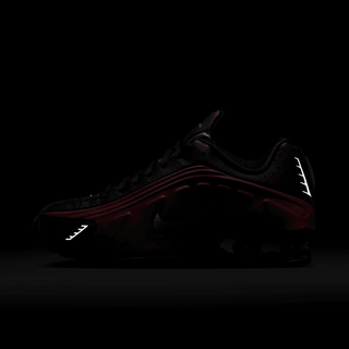 WMNS SHOX R4 - BLACK / TEAM RED