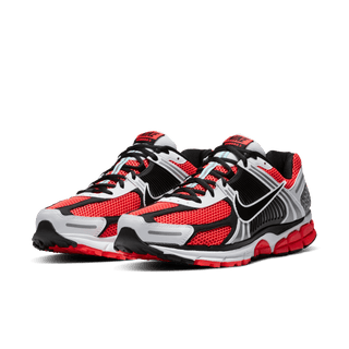 ZOOM VOMERO 5 SE - BRIGHT CRIMSON / BLACK