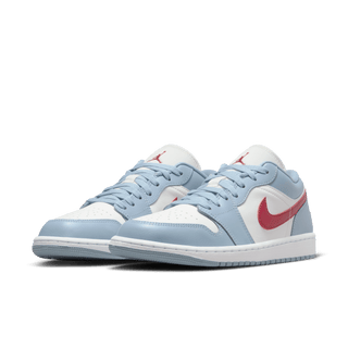 WMNS AIR JORDAN 1 LOW - WHISPER BLUE / DUNE RED