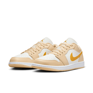 WMNS AIR JORDAN 1 LOW "TEAM GOLD"