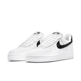 WMNS AIR FORCE 1 `07 - WHITE / BLACK