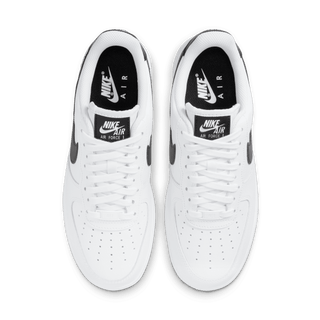 WMNS AIR FORCE 1 `07 - WHITE / BLACK