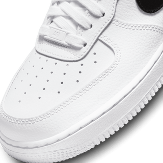 WMNS AIR FORCE 1 `07 - WHITE / BLACK