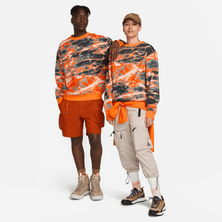 NIKE ACG FLEECE ALLOVER PRINT CREW