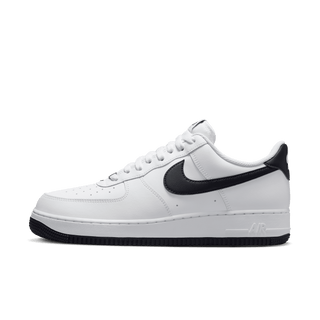 AIR FORCE 1 `07 - WHITE / BLACK