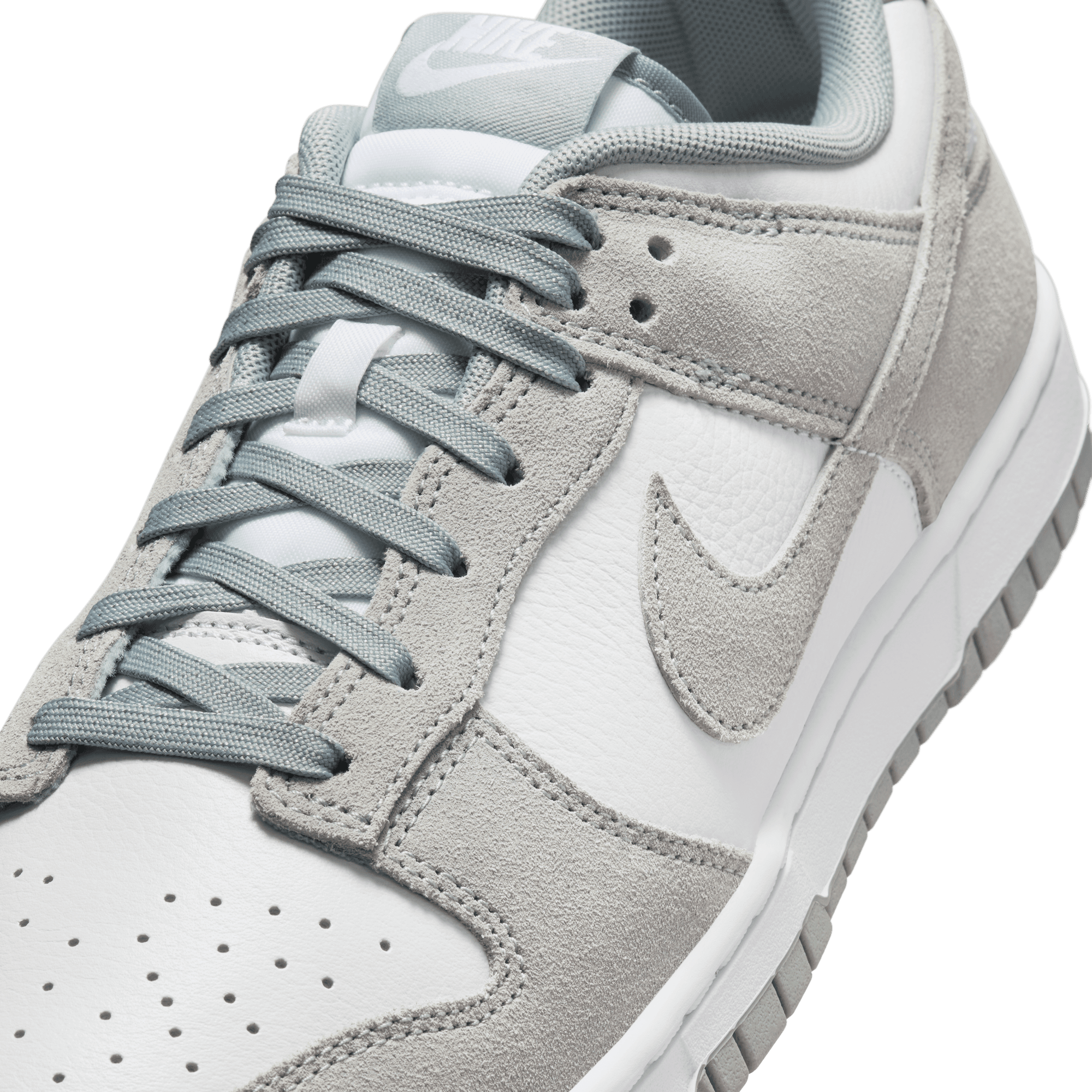 DUNK LOW RETRO SE "LIGHT PUMICE"