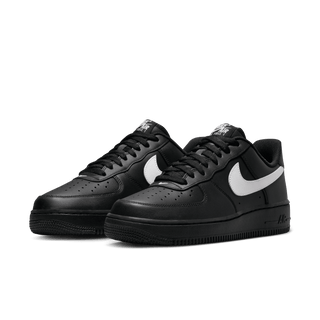 AIR FORCE 1 `07 - BLACK / WHITE