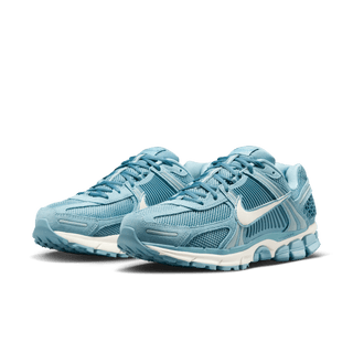 NIKE ZOOM VOMERO 5 - DENIM TURQUOISE / PALE IVORY