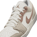 AIR JORDAN 1 LOW SE "LEGEND LIGHT BROWN"