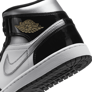 AIR JORDAN 1 MID SE - BLACK / WHITE / METALLIC SILVER