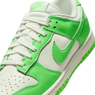 WMNS DUNK LOW "GREEN STRIKE"