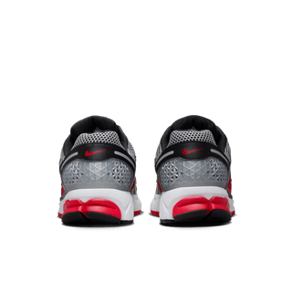 ZOOM VOMERO 5 - METALLIC SILVER / UNIVERSITY RED / BLACK