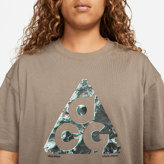 ACG MOUNT HOOD TEE - BROWN