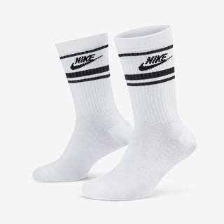 NSW EVERYDAY ESSENTIAL SOCKS 93 PACK) - WHITE / BLACK