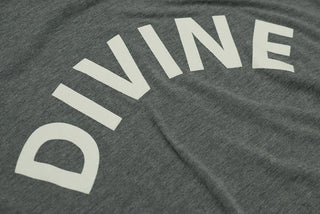 DIVINE TEE - GREY