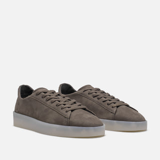 ESSENTIALS TENNIS LOW - TOBACCO