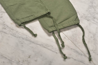 SATEEN CARGO PANTS - OLIVE